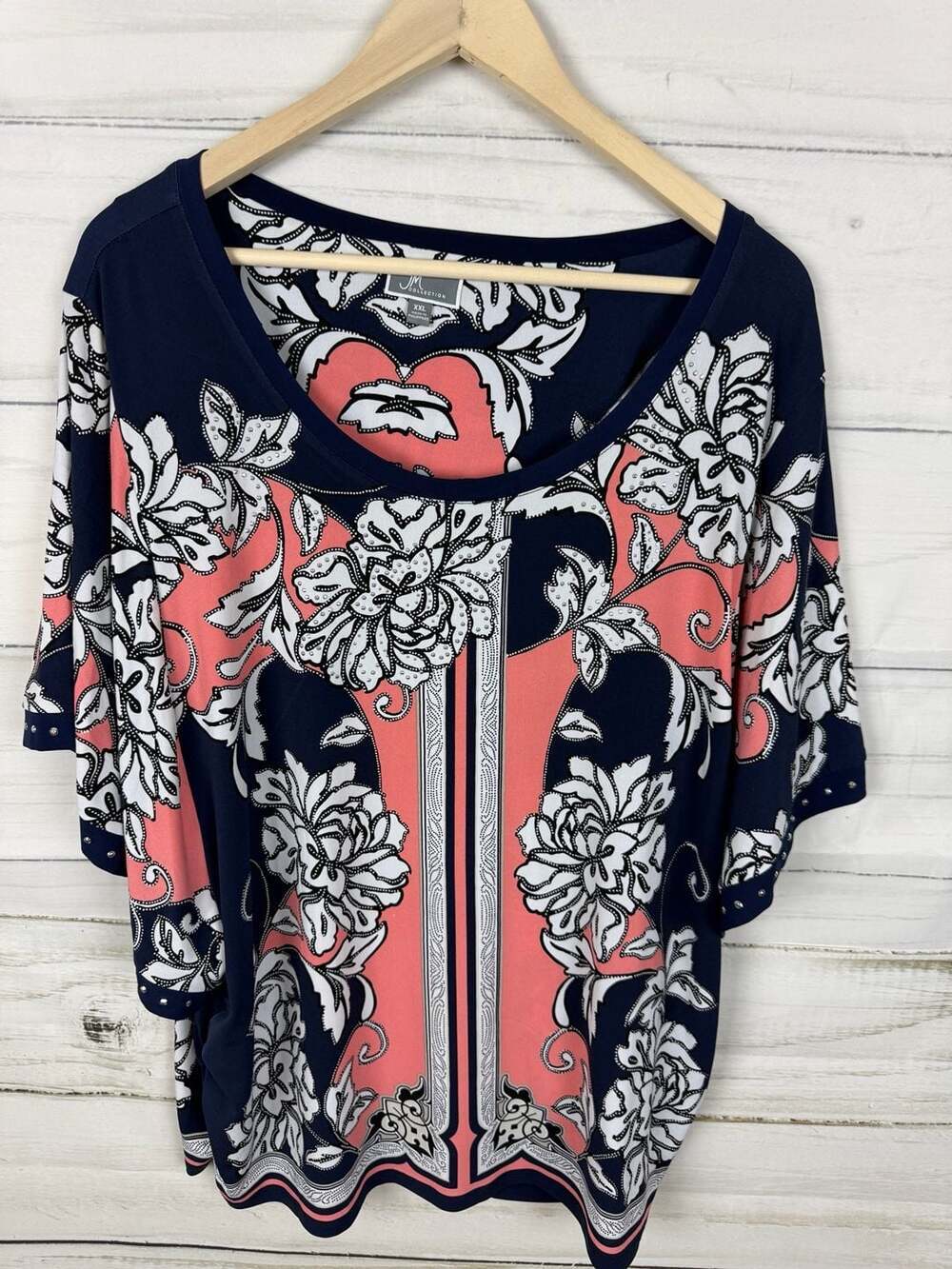 JM Collection Navy & Coral Floral Studded Sleeve Top, Size XXL